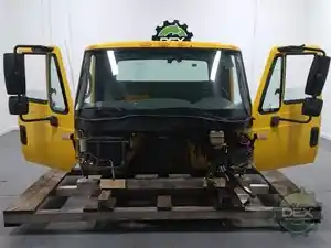 New 2005 INTERNATIONAL 4300 Cab (Stock #743817)) Part Image