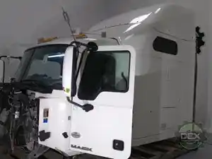 New 2015 MACK CXU613 Cab (Stock #744794)) Part Image