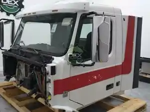 New 2016 VOLVO VNL300 Cab (Stock #735610)) Part Image