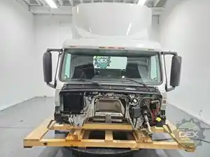 New 2019 VOLVO VNL300 Cab (Stock #802365)) Part Image