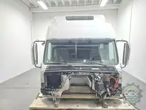 New 2019 VOLVO VNL860 Cab (Stock #806638)) Part Image