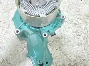 New 2025 VOLVO VNL660 Water Pump (Stock #795094)) Part Image