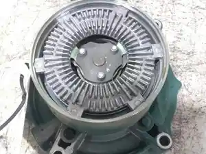 New 2025 VOLVO VNL860 Water Pump (Stock #793829)) Part Image