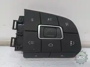 New VOLVO Steering Wheel (Stock #82761983)) Part Image