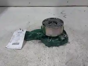 New 2025 VOLVO VNL660 Water Pump (Stock #785910)) Part Image
