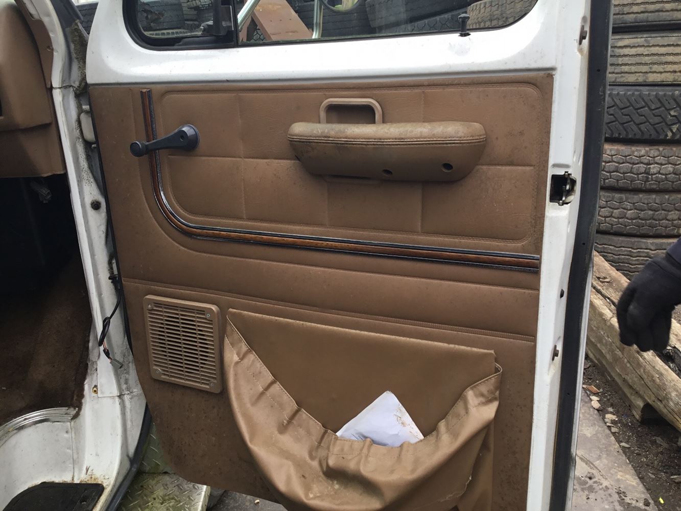 1990 Ford Econoline (Stock #T-SALVAGE-1237-FOPD-1199) | TPI