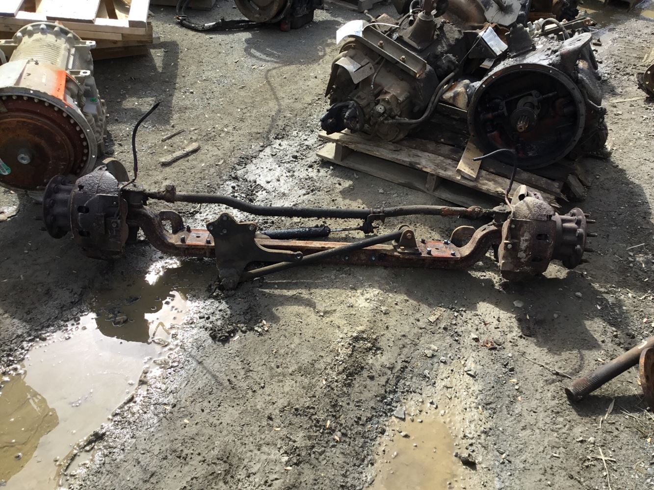 1994 Ford F450 (Stock TSALVAGE1846FA2092) Front Axles, Complete