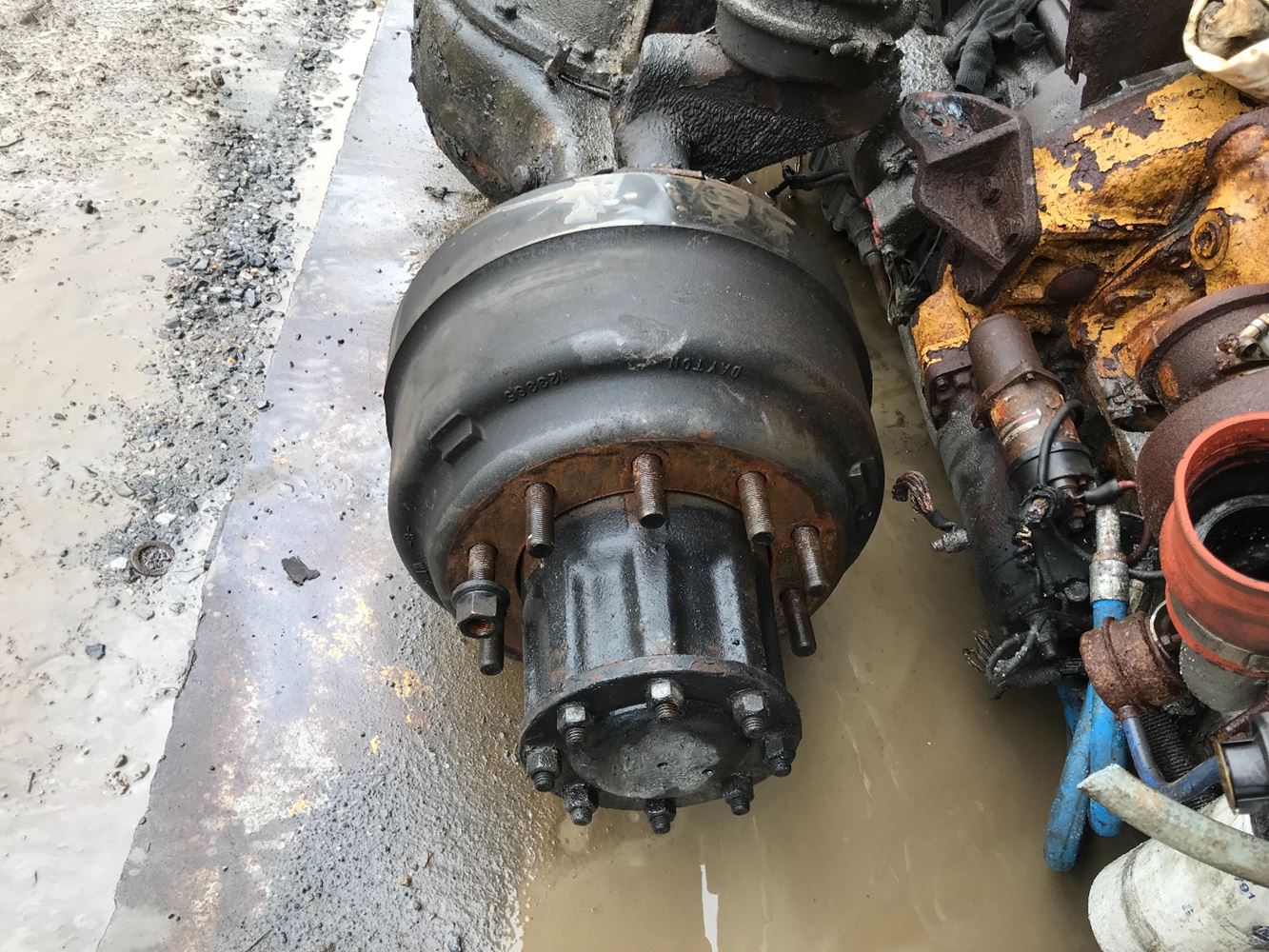 2000 Eaton 23080S (Stock TSALVAGE1647ER2058) Rear Rears (Tandem