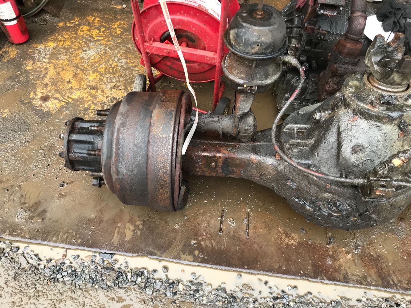 2000 Eaton 23080S (Stock TSALVAGE1647ER2058) Rear Rears (Tandem