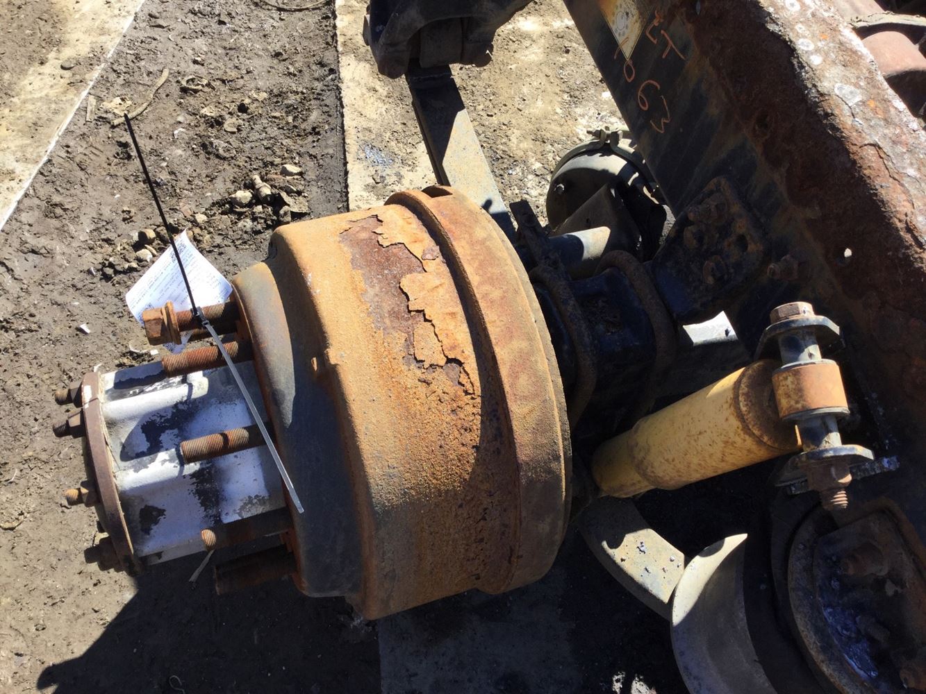 1999 Eaton DS404 (Stock TSALVAGE1181EFR341) Front Rears (Tandem