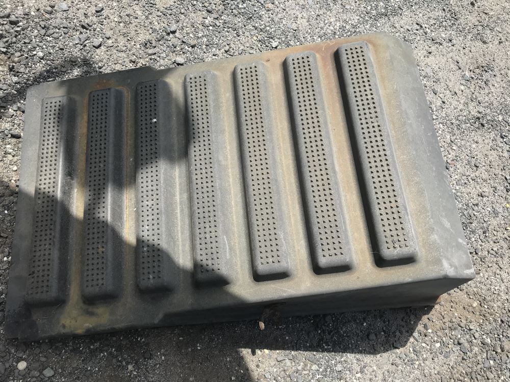 Used 2006 International 7400 Battery Box for sale Freehold New Jersey