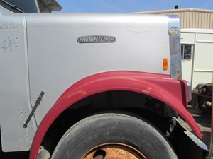 Used 1988 FREIGHTLINER FLC112SD Hood (Stock #72706)) Part Image