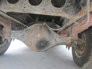 Used 1992 ISUZU W5500 Rear Rear (Tandem Rear or Single) (Stock #72819)) Part Image