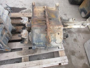 Used 1997 OSHKOSH 20000 Transfer Case Assy Image