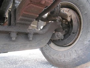 Used 1998 FORD LT9511 I Beam (Stock #91329)) Part Image