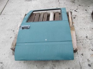 Used 2000 CHEVROLET C7500 Door Ass'y (Rear/Back) (Stock #90562)) Part Image