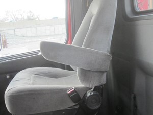 Used 2000 VOLVO/GMC/WHITE VNL Cab (Stock #76368)) Part Image