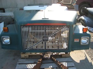 Used 2000 VOLVO/GMC/WHITE WAH Hood (Stock #100365)) Part Image