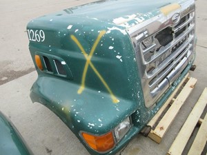Used 2001 STERLING LT9500 Hood (Stock #102567)) Part Image