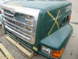 Used 2001 STERLING LT9500 Hood (Stock #101702)) Part Image