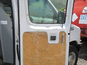 Used 2003 FORD FORD VAN Door Ass'y (Rear/Back) (Stock #65989)) Part Image