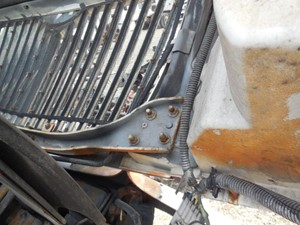 Used 2005 INTERNATIONAL 4200 Hood (Stock #85898)) Part Image