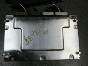 Used 2005 VOLVO 20514900-02 Chassis Control Module (Stock #92393)) Part Image