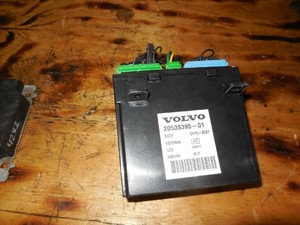 Used 2005 VOLVO 20538395-01 Chassis Control Module (Stock #95674)) Part Image