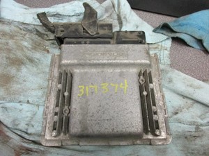 Used 2006 FORD UTCU658123 Chassis Control Module (Stock #86849)) Part Image