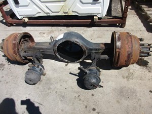 Used 2006 ROCKWELL/MERTIOR RS17144 Axle Housing (Rear) (Stock #87668)) Part Image