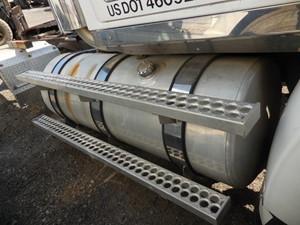 Used 2006 WESTERN STAR 4900SA Fuel Tank (Stock #85379)) Part Image