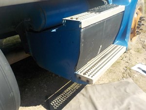Used 2007 PETERBILT 387 Battery Box (Stock #100592)) Part Image