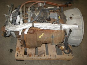 Used 2011 FULLER FO16E310CLAS Transmission Assy Image