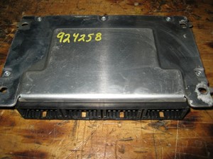 Used 2015 VOLVO 21803280-03 Chassis Control Module (Stock #99007)) Part Image