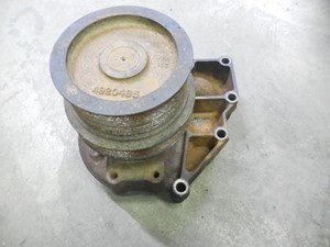 Used CUMMINS ISX15 Water Pump (Stock #85263)) Part Image