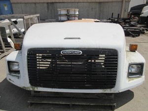 Used 1998 FREIGHTLINER FL60 Hood (Stock #102904)) Part Image