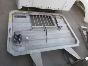 Used 2000 KENWORTH T800 Headache Rack Image