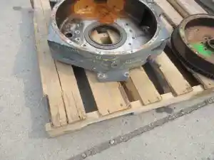 Used 2001 CUMMINS L10 Flywheel Housing (Stock #105134)) Part Image