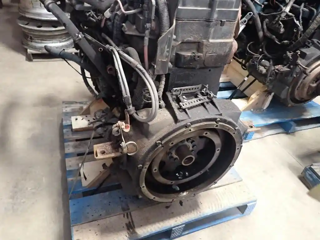 Image 3 of part Used 2008 INTERNATIONAL MAXX FORCE DT Engine Assy