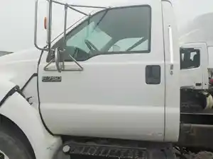 Used 2009 FORD F750 Cab (Stock #106536)) Part Image