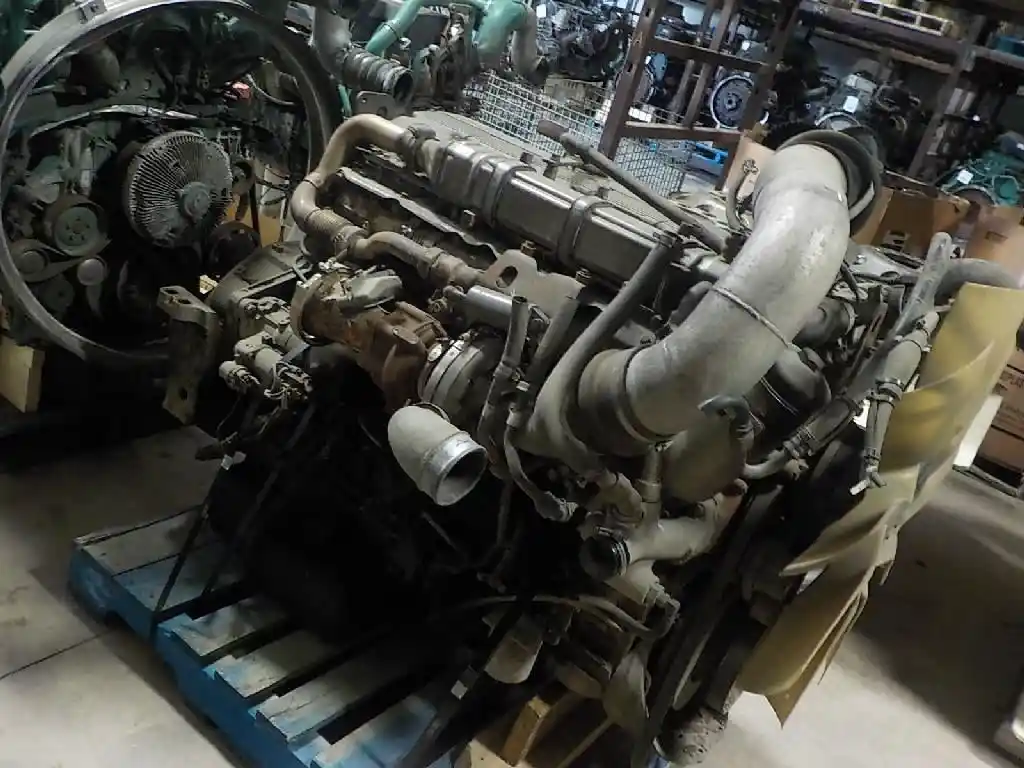 Image 6 of part Used 2009 MERCEDES OM460LA Engine Assy
