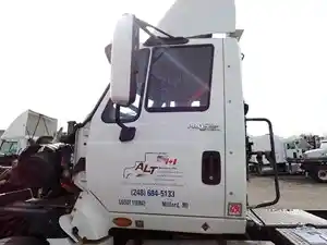 Used 2011 INTERNATIONAL PROSTAR Cab (Stock #105800)) Part Image