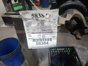 Used 2000 GMC 10.5" Axle, Complete Rear Image