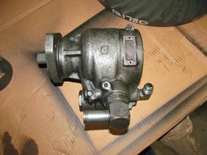 Used ZF Steering Pump Image