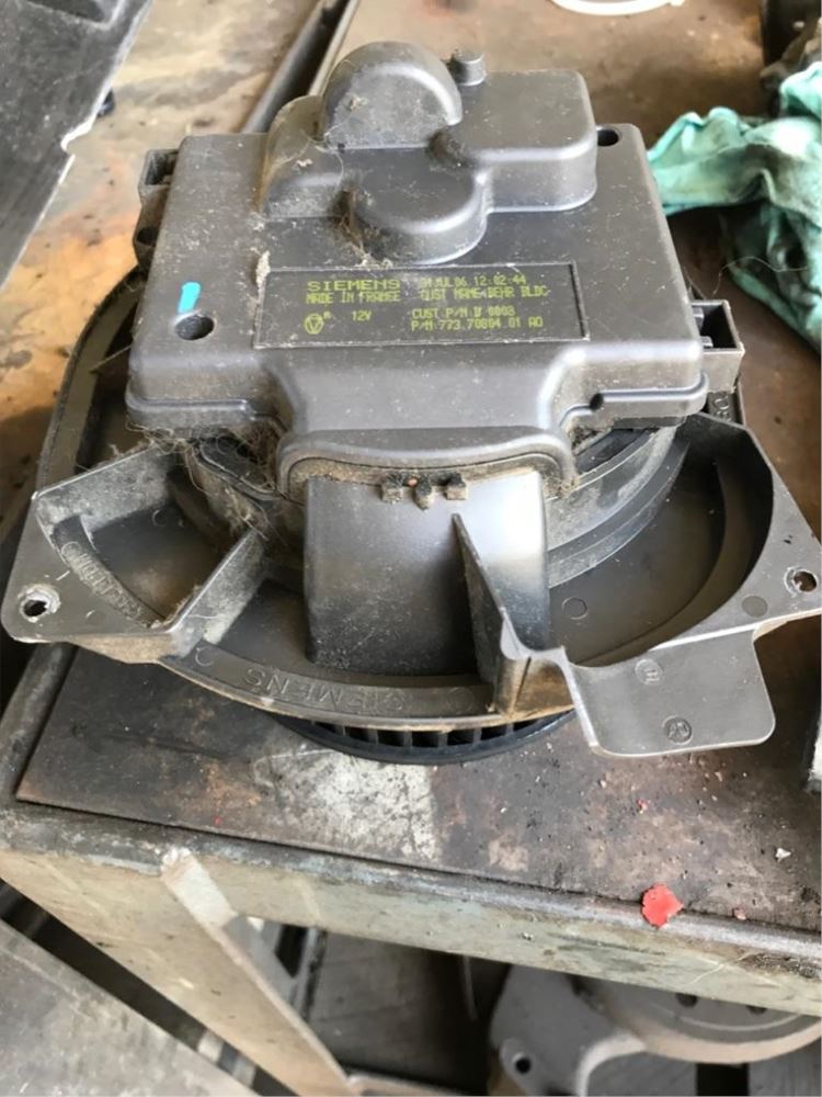 2007 FREIGHTLINER COLUMBIA (Stock 25796) Blower Motors TPI
