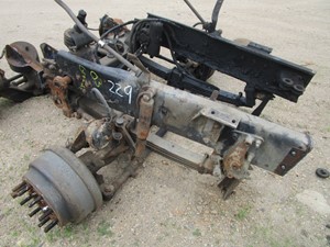 Used 2003 Mack CV713 Granite Front Axle, Complete Image