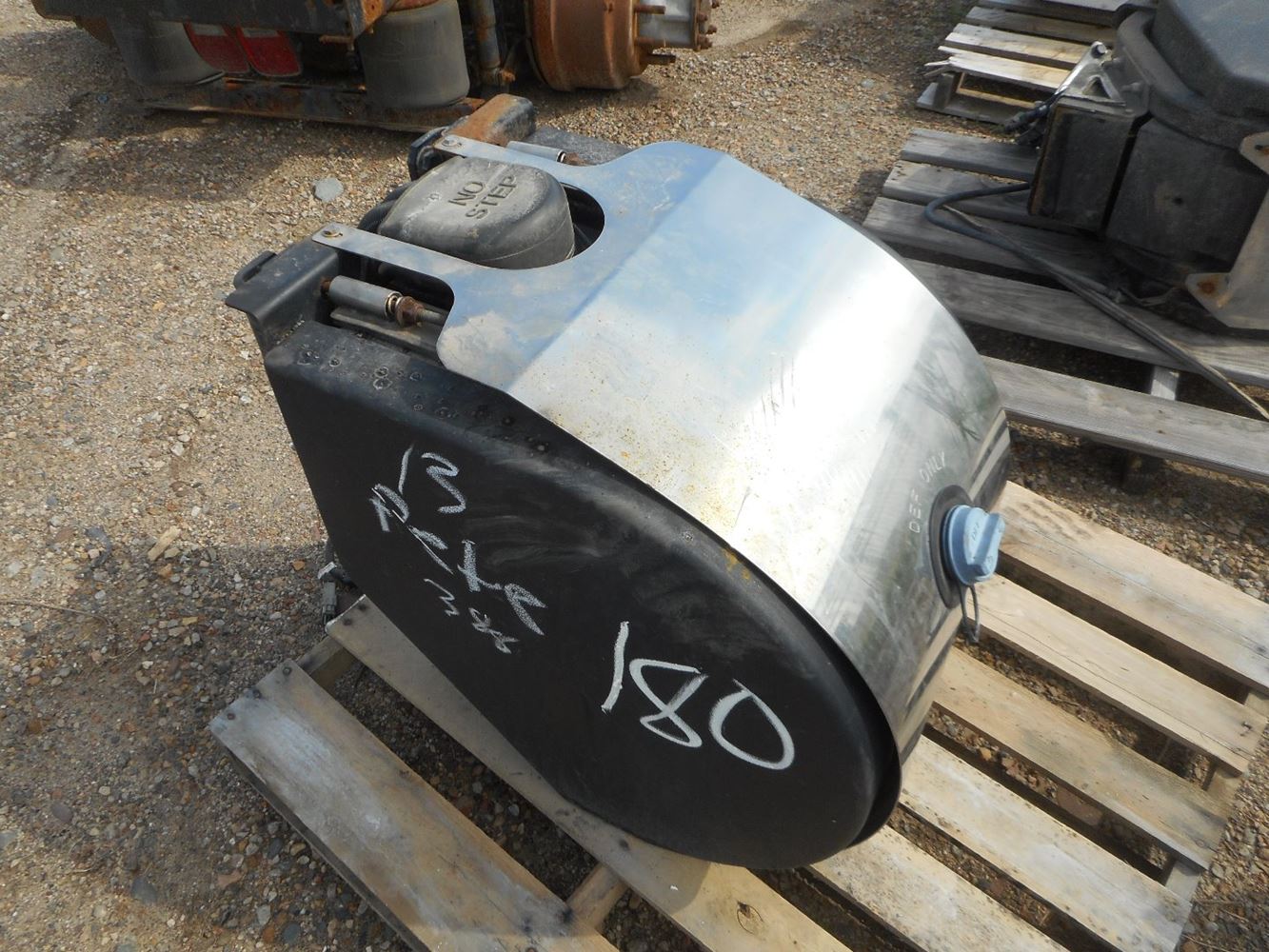  DPF-180 