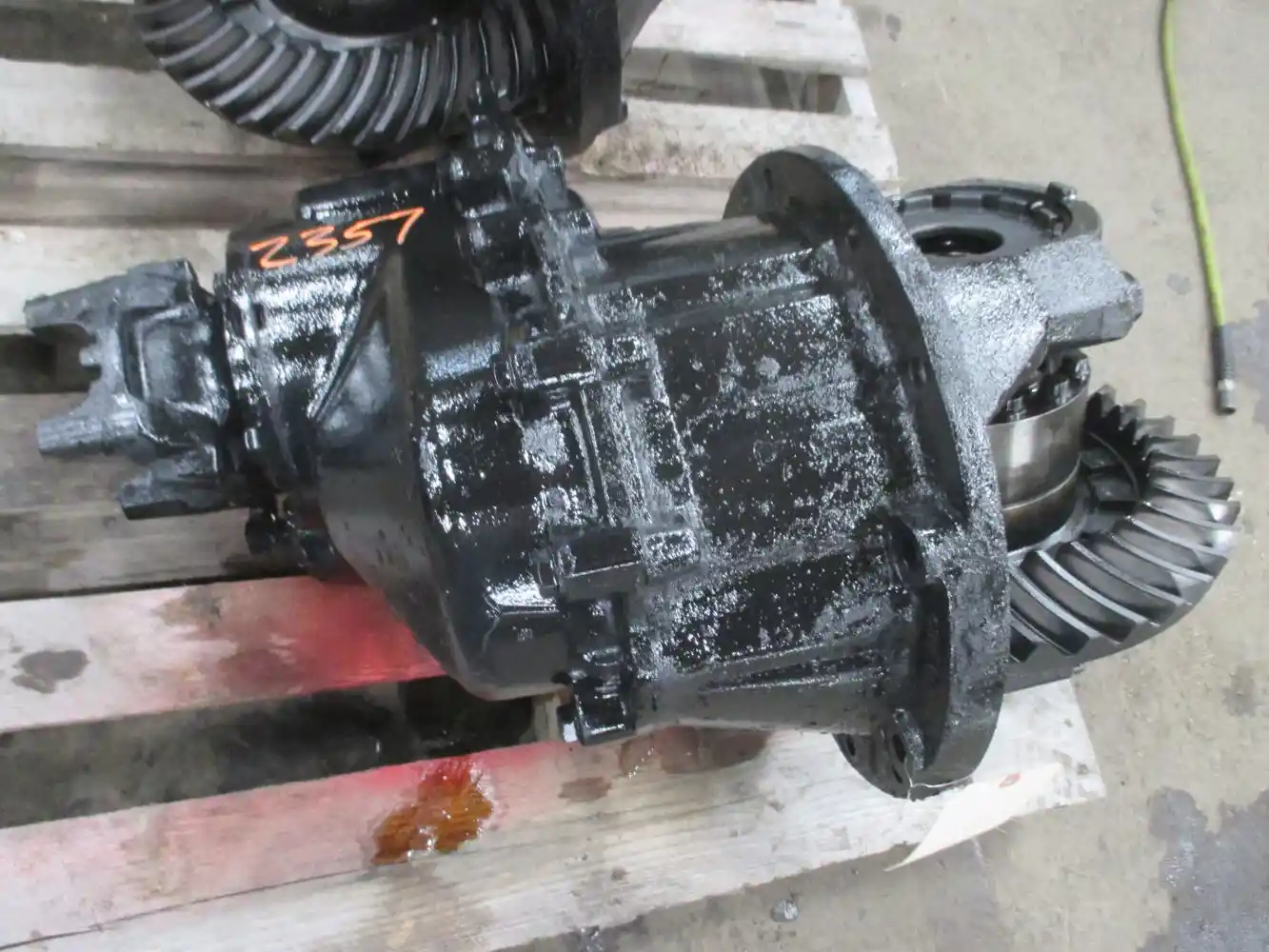  REAR-2357 