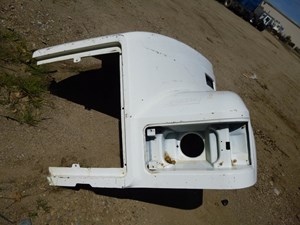 Used Mack CH Hood (Stock #HOOD-136)) Part Image