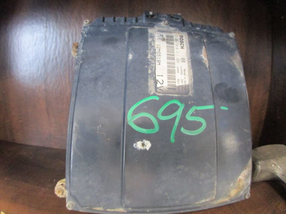  ECM-695 